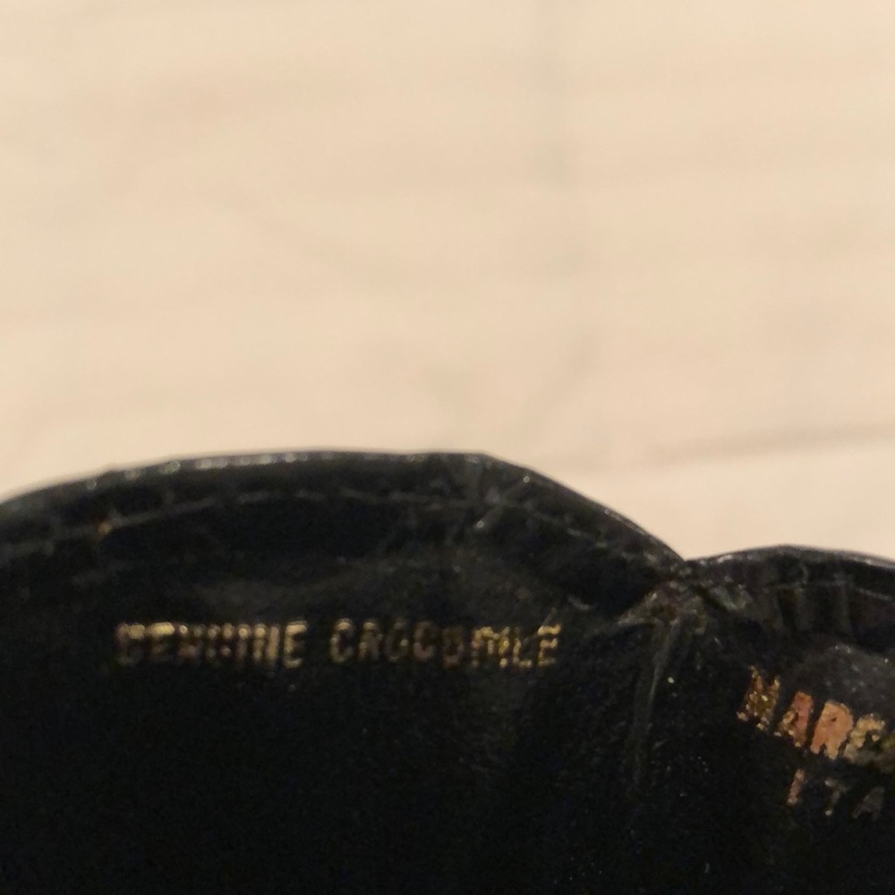Crocodile Glasses Case - Picture 3 of 5